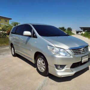 Toyota Innova 2012.0 มือสอง เบนซิน ไมล์ ฟรีดาวน์ จัดไฟแนนซ์ได้
