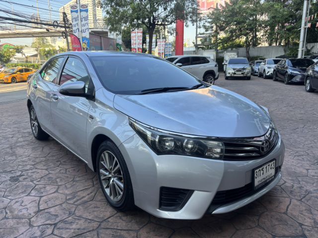 Toyota Altis 2014.0 มือสอง เบนซิน ไมล์ เครดิตดีออกรถ 0 บาท สภาพนางฟ้า - Image 2