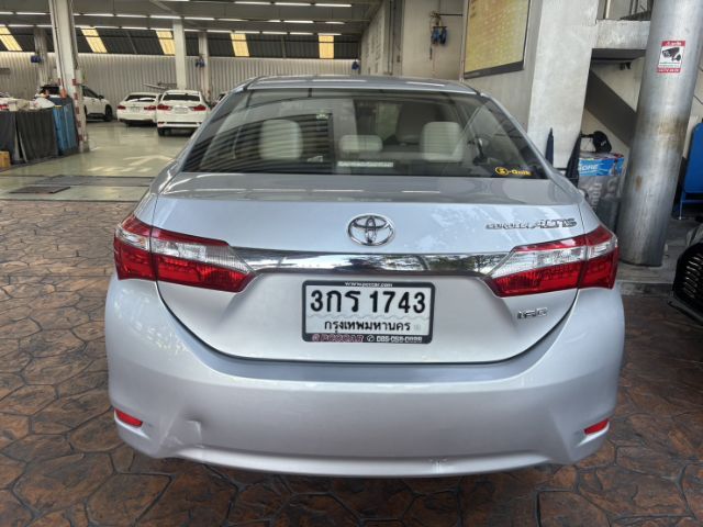 Toyota Altis 2014.0 มือสอง เบนซิน ไมล์ เครดิตดีออกรถ 0 บาท สภาพนางฟ้า - Image 4