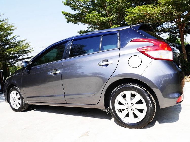 Toyota Yaris 2015.0 มือสอง เบนซิน ไมล์ เช็กศูนย์ทุกระยะ มือเดียว - Image 3