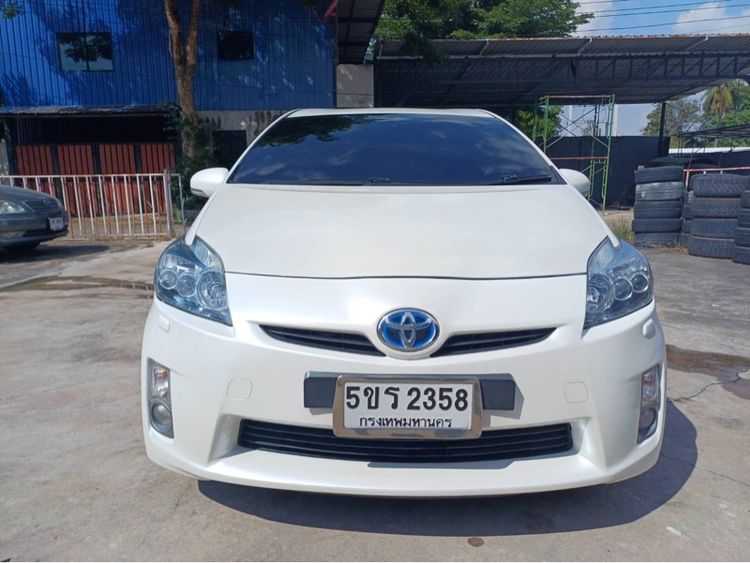 Toyota Prius 2011.0 มือสอง ไฮบริด ไมล์ ไม่เคยชน เครดิตดีออกรถ 0 บาท - Image 3