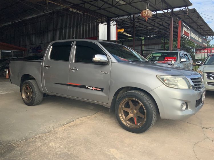 Toyota Hilux Vigo Champ 2015.0 มือสอง ดีเซล ไมล์  เช็กศูนย์ทุกระยะ ฟรีดาวน์ - Image 2