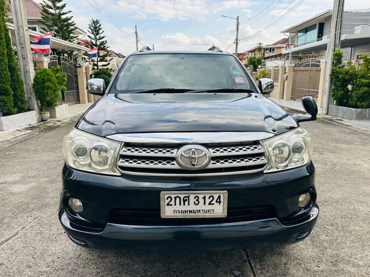 Toyota Fortuner 2007.0 มือสอง เบนซิน ไมล์ ฟรีดาวน์ เช็กศูนย์ทุกระยะ