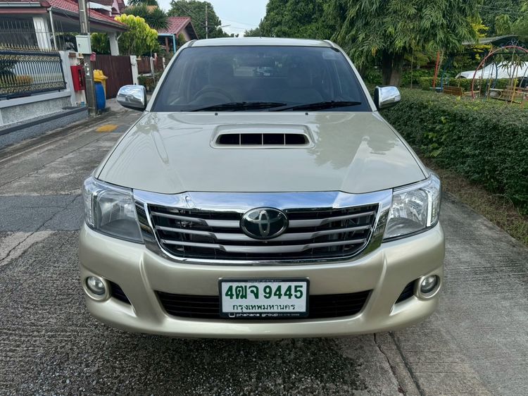 Toyota Hilux Vigo Champ 2014.0 มือสอง ดีเซล ไมล์  ฟรีดาวน์ มือเดียว - Image 2