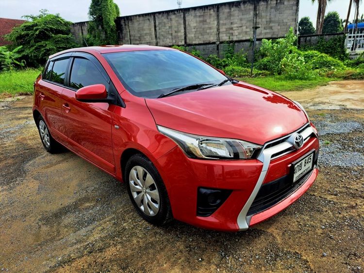 Toyota Yaris 2015.0 มือสอง เบนซิน ไมล์ เครดิตดีออกรถ 0 บาท สภาพนางฟ้า - Image 3