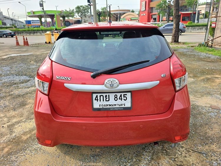 Toyota Yaris 2015.0 มือสอง เบนซิน ไมล์ เครดิตดีออกรถ 0 บาท สภาพนางฟ้า - Image 4
