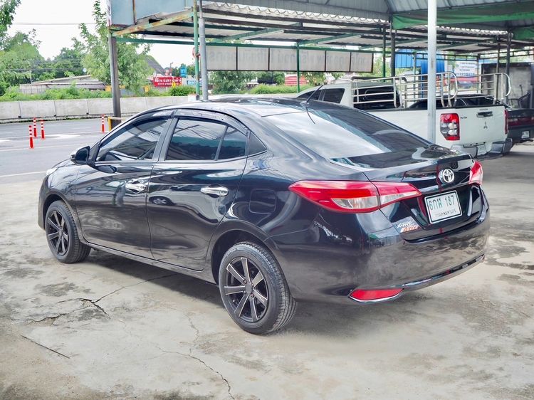 Toyota Yaris ATIV 2018.0 มือสอง เบนซิน ไมล์ มือเดียว รถบ้านแท้ - Image 3